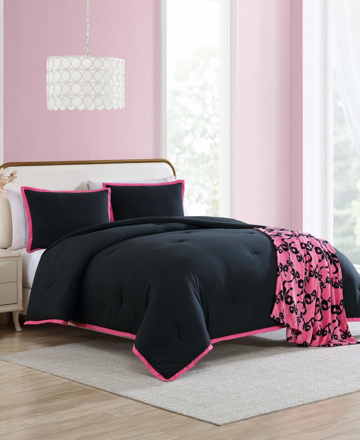 Betsey Johnson Signature Hotel 4-pc. Comforter Set, King