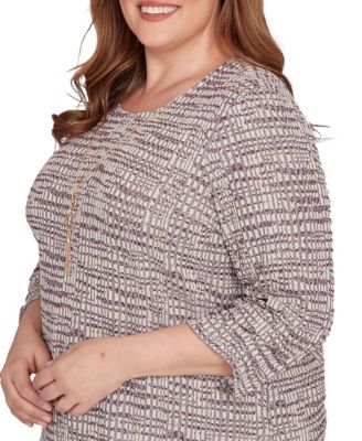 Plus Size Urban Legend Textured Shimmer Space Dye Top with Necklace