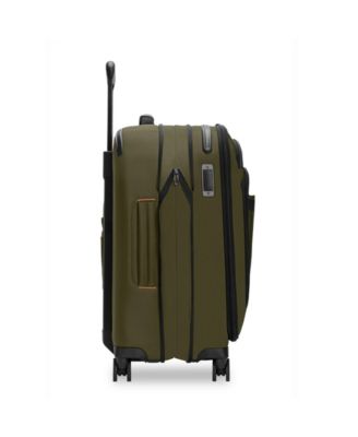 Essential 22" Carry-On Expandable Spinner