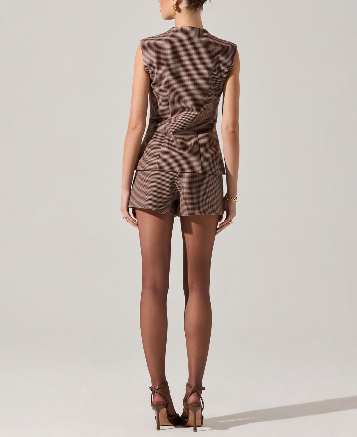 Astr Gisselle High Neck Cutaway Vest In Brown Wine Plaid In Brown