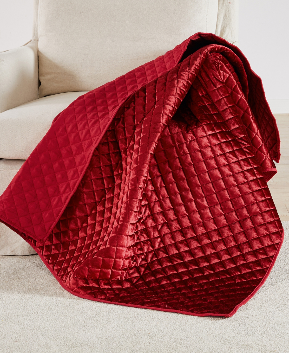 Levtex Red Velvet Reversible Quilted Throw, 50" X 60" In Red