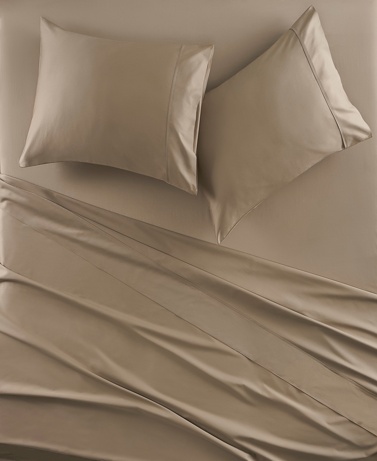 J Queen New York Premier 300 Thread Count Sateen 2-pc. Pillowcase, Standard In Brown