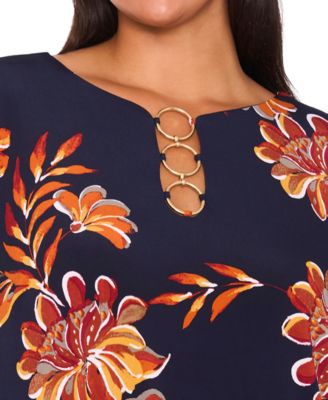 Plus Size 3-Ring Shift Knee-Length Dress