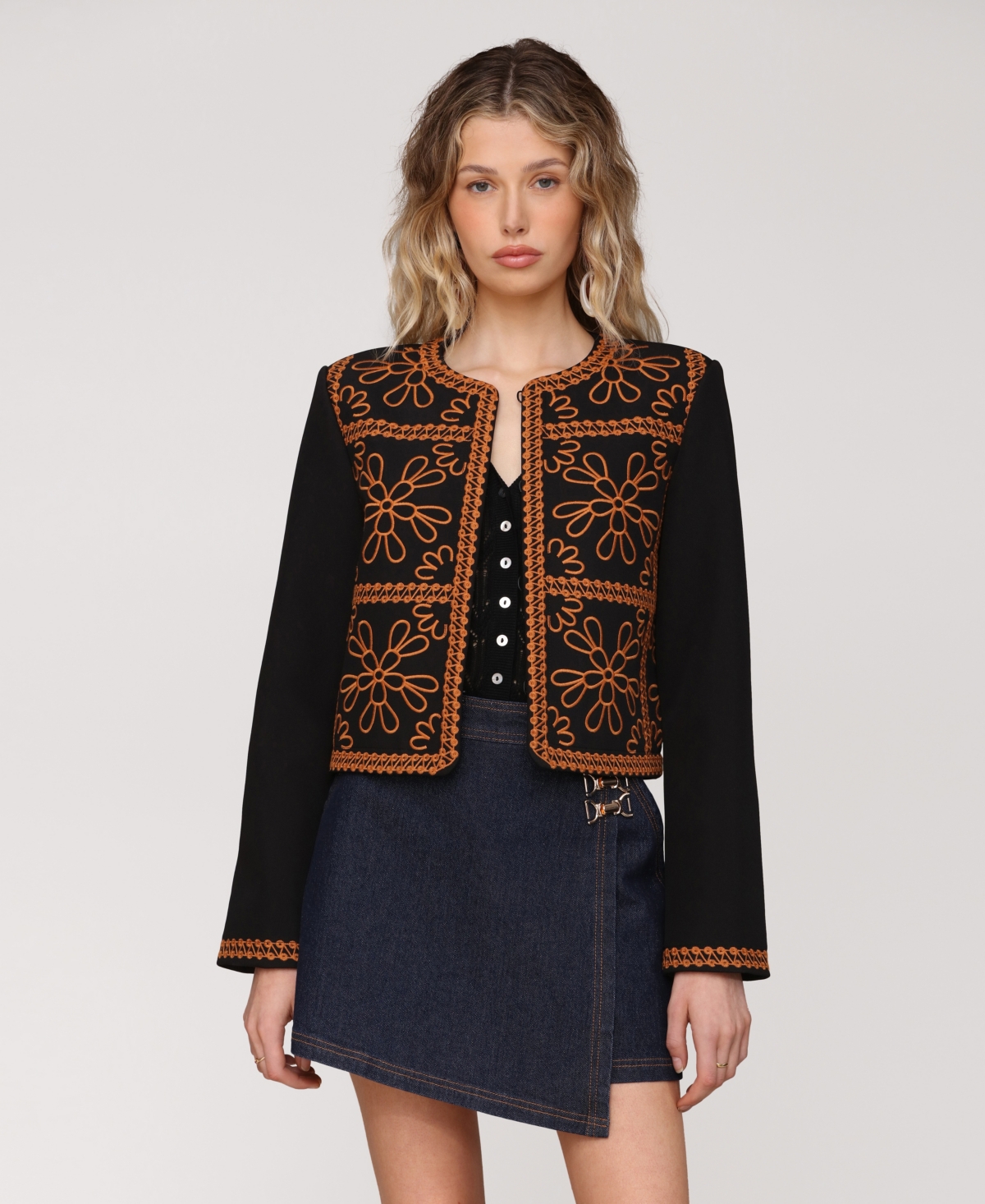 Women's Embroidered Jewel Neck Jacket - Black