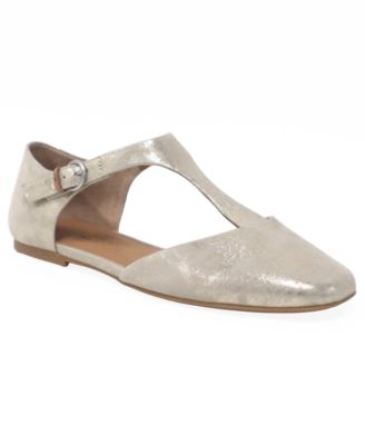 Women's Wyatt T-Strap Flats