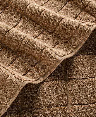 Heritage Croc Scale Cotton Bath Towel, 30" x 56"