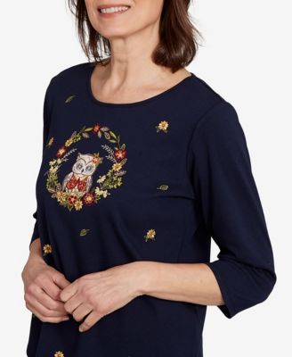 Women's Classic Owl Wreath Embroidered Crew Neck Top