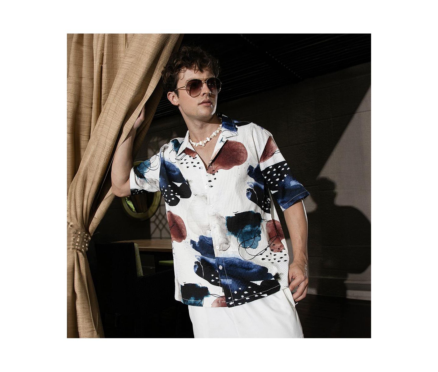 Мужская рубашка Cahoot Campus Sutra Abstract Blob Oversized, цвет: Белый — фото 2