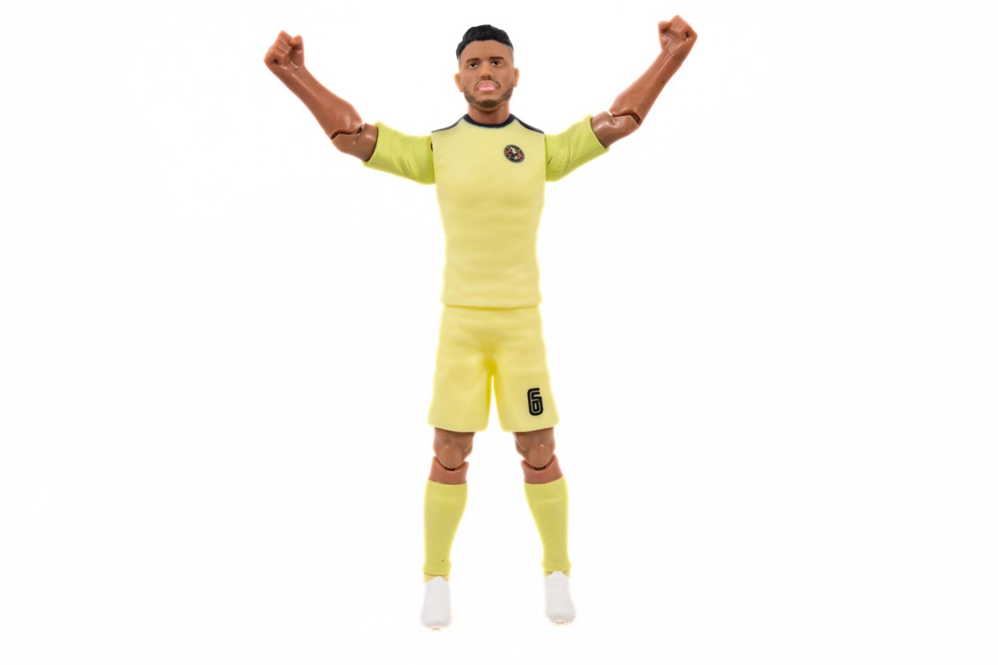 Детская фигурка Banbo Toys Sockers Club America Jonathan Dos Santos 8" Collectible Soccer Action Figure — фото 2