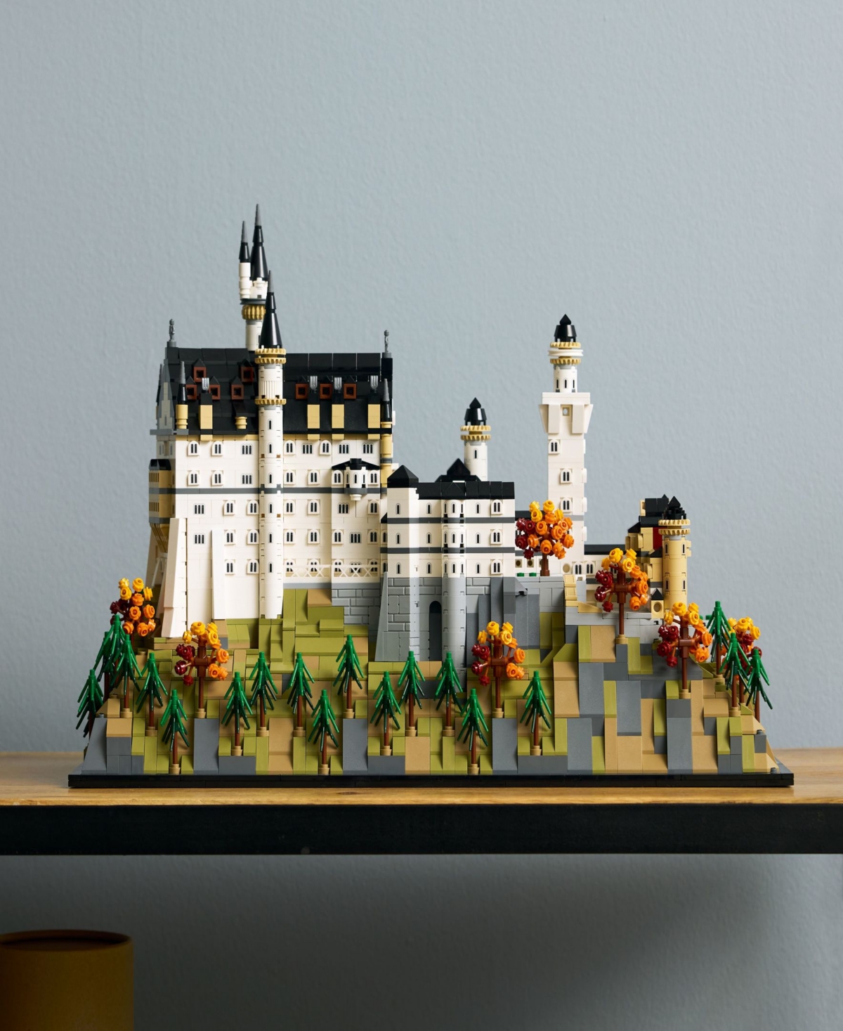 Lego Architecture Neuschwanstein Castle 21063, 3455 Pieces