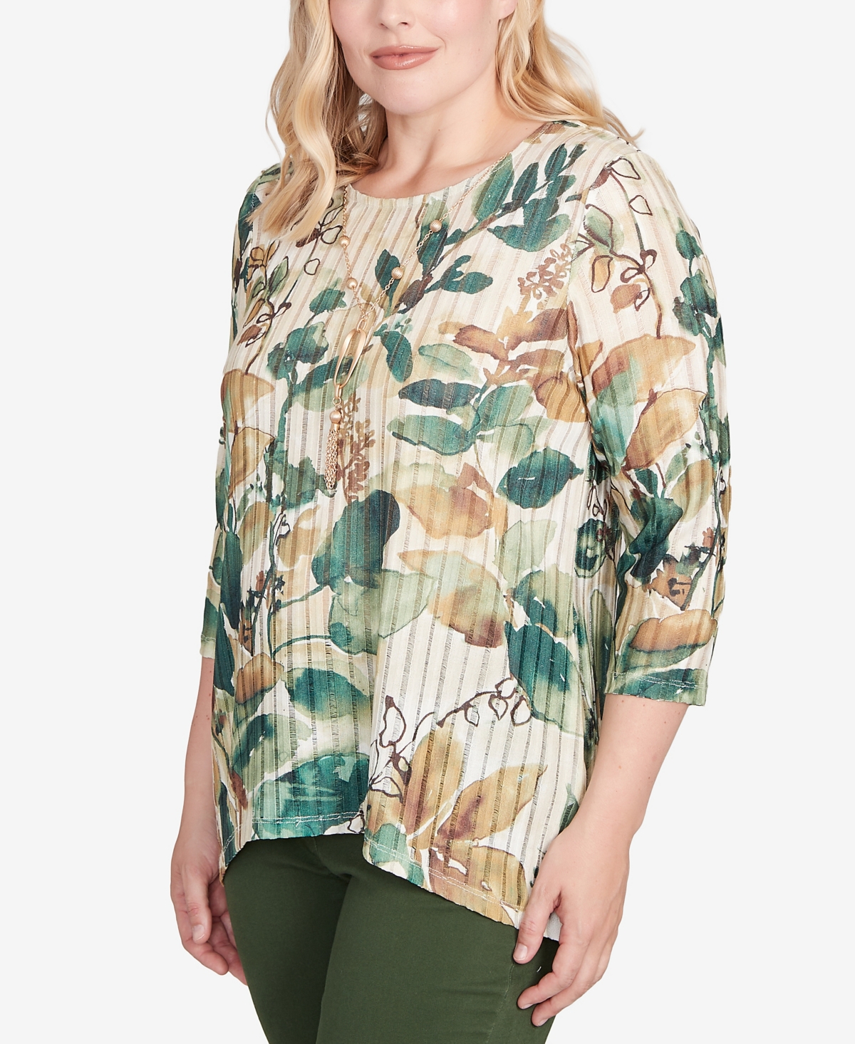Alfred Dunner Petite Abstract Leaf Hem Top In Green