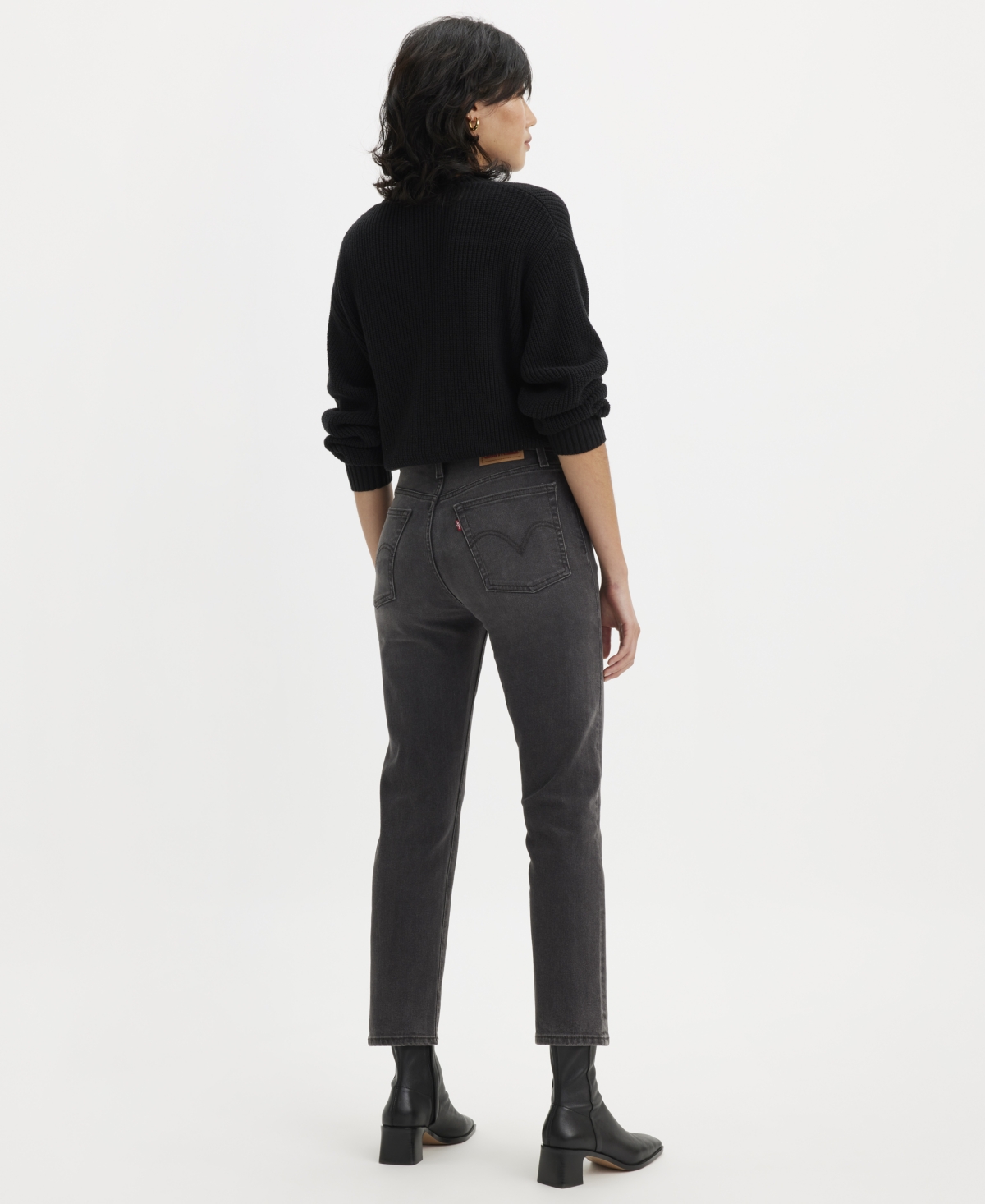 Levi's Women's Wedgie Straight-leg High Rise Cropped Jeans In Black
