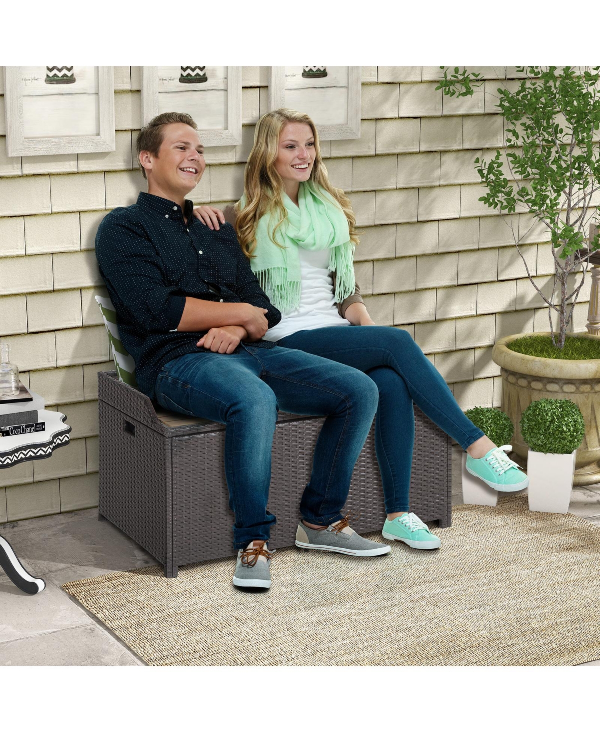Akiudex 45 gallon outdoor storage bench with zippered liner
