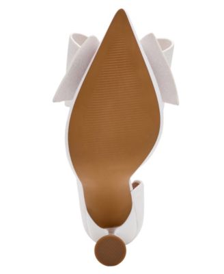 Women's Kyliee Embellished Bow Pumps