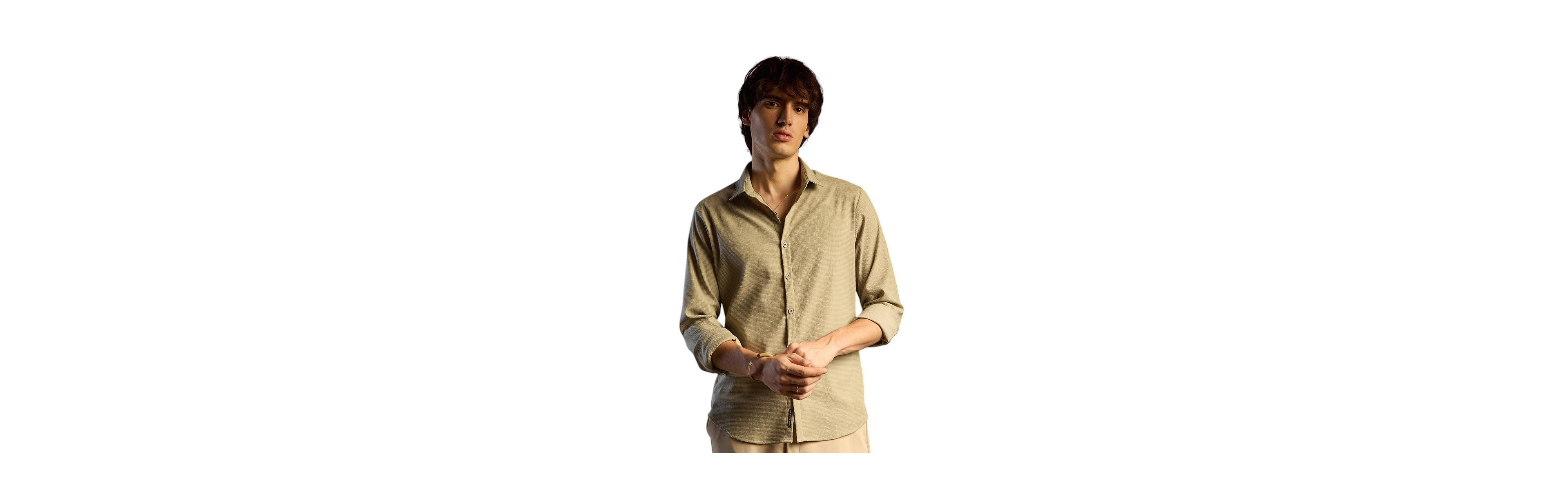 Campus Sutra Solid Seersucker Shirt