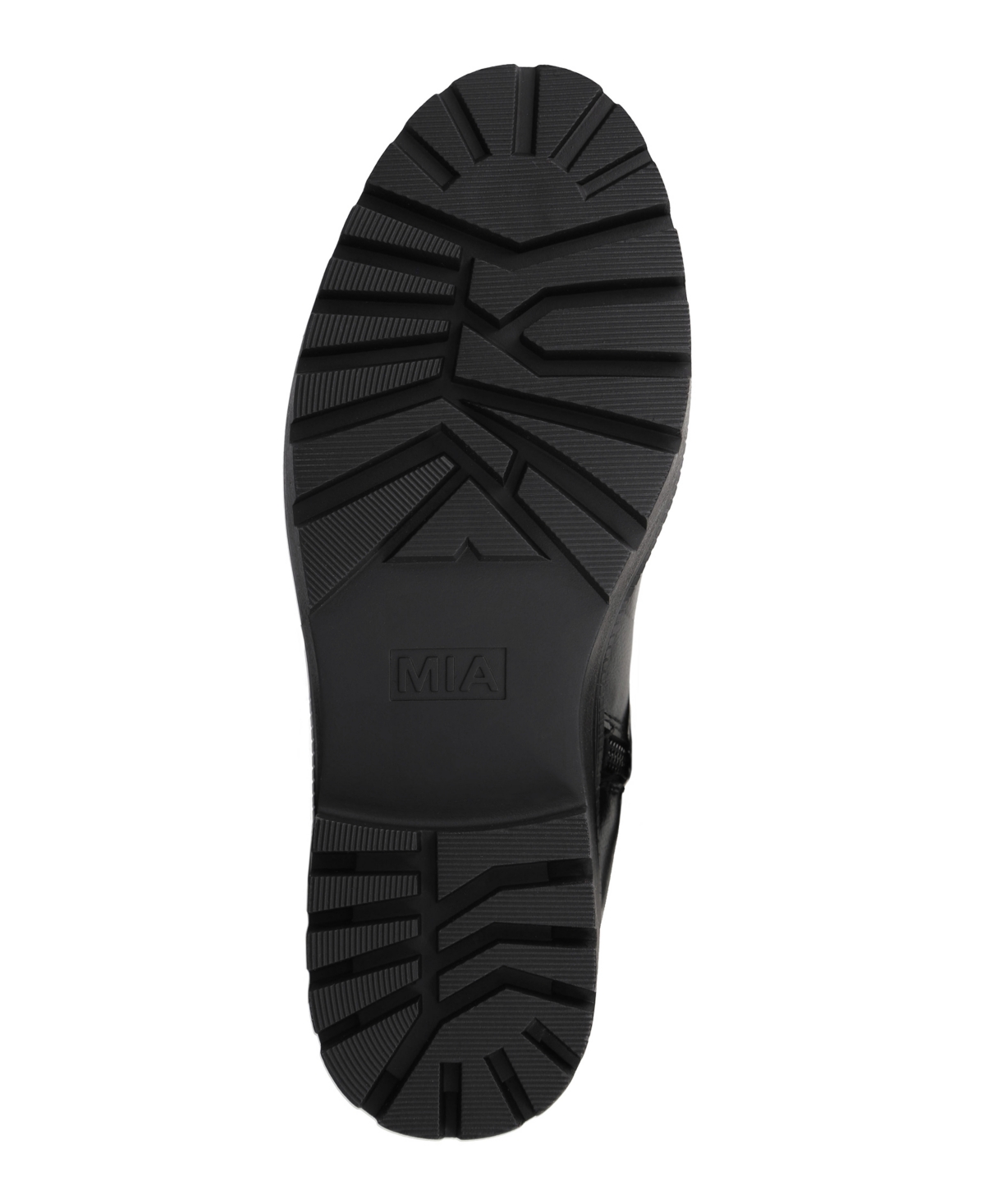 Mia Elis Block Heel Boot In Black