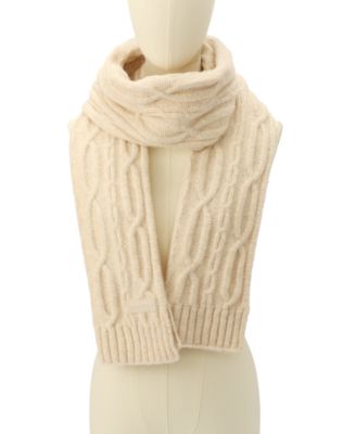 Cable-Knit Scarf