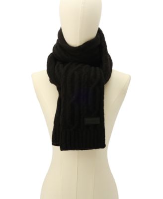 Cable-Knit Scarf