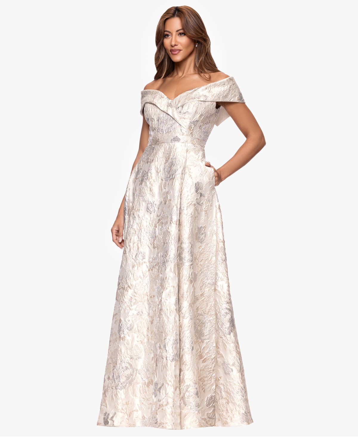 Xscape Women's Short Sleeves Maxi Dress In White