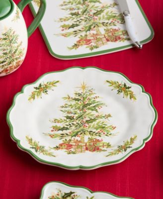Holly Tree Melamine Dinner Plates, Set of 4