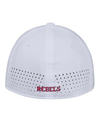 Men's White Ole Miss Rebels 2025&nbsp;On-Field Performance Flex Hat