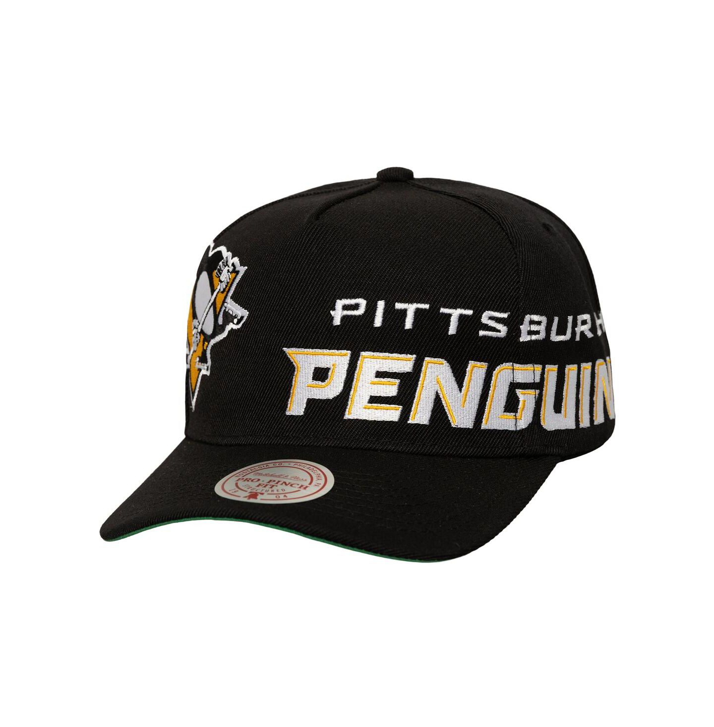 Мужская кепка Mitchell & Ness Black Pittsburgh Penguins Busted Logo Wordmark Wrap-Around Pro Pinch Adjustable Hat — фото 1