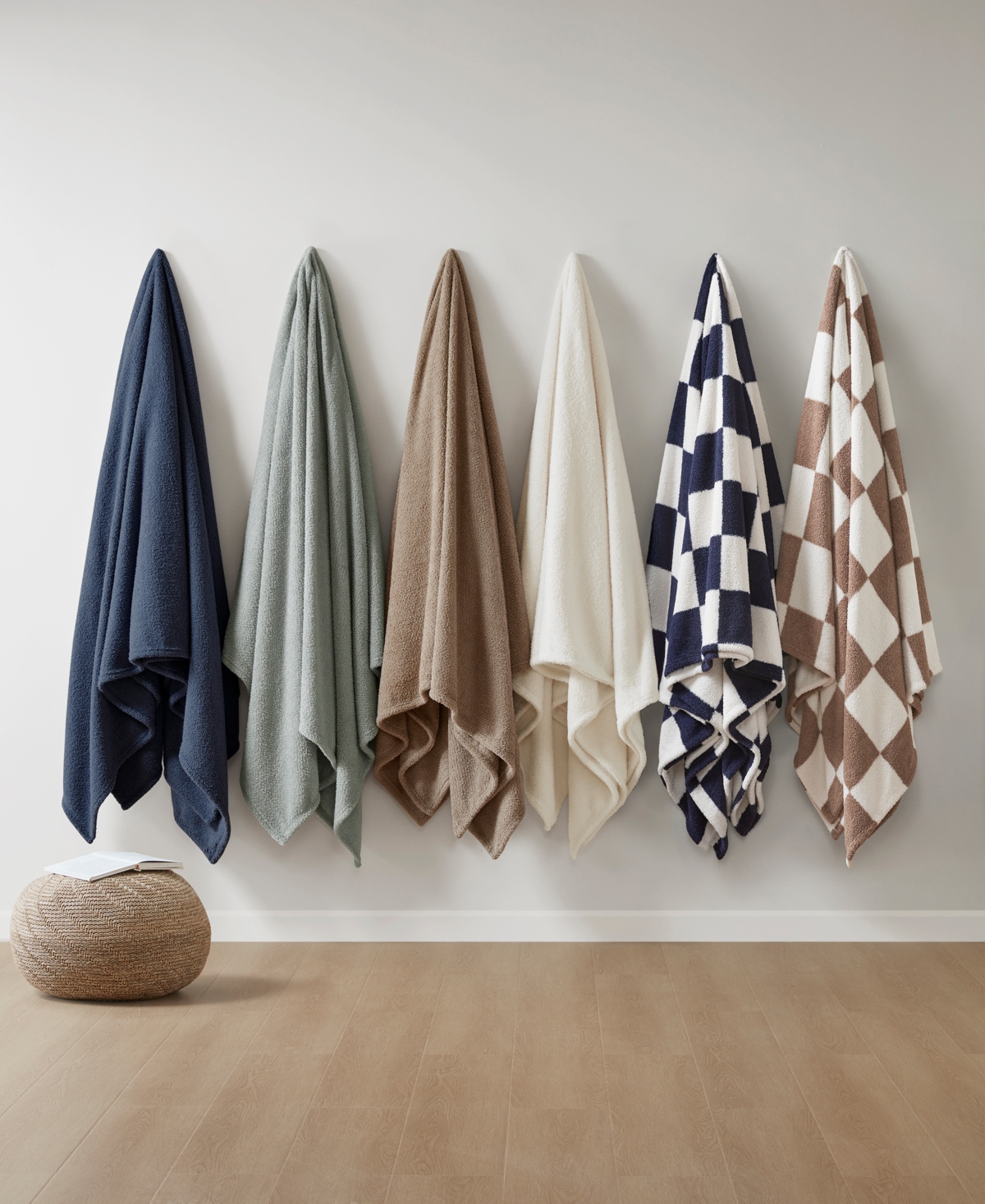 Premier Comfort Feathersoft Knit Blanket, Twin In Sand