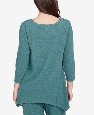 Petite Solid Spliced Cozy Knit Top