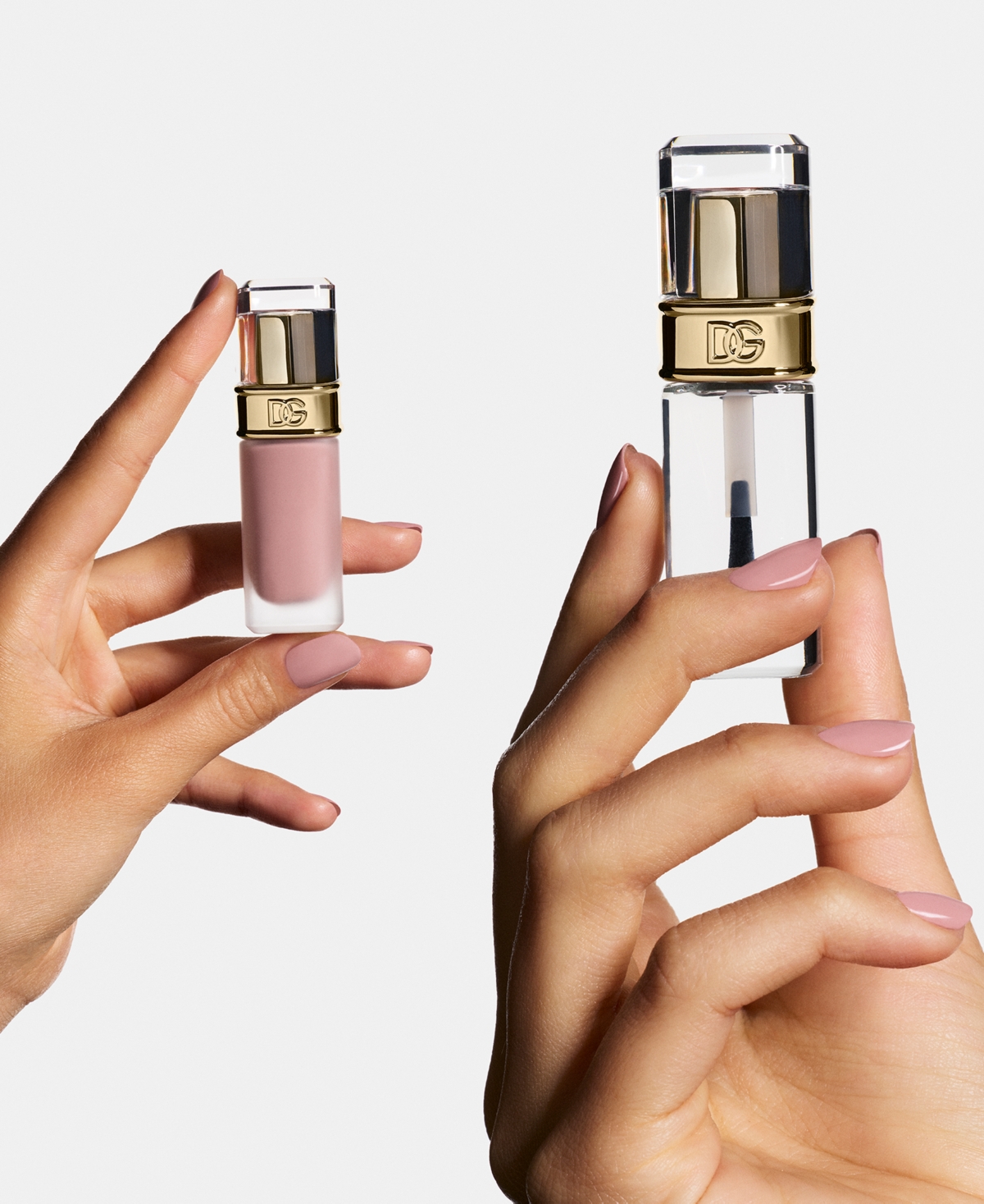 Dolce & Gabbana My Nail Gloss 3d Glossy Top Coat, 0.23 Oz. In Transparent