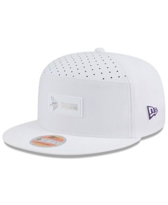 New Era - Men's White Minnesota Vikings 2025 Sideline Split Panel 9FIFTY Snapback Hat