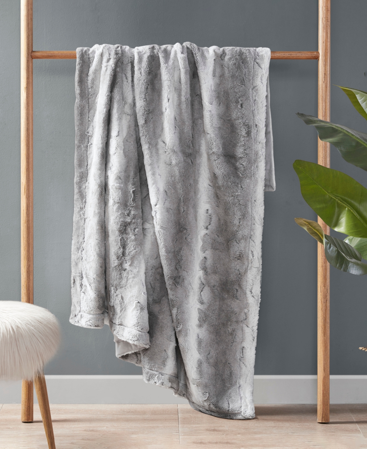 Madison Park Zuri Faux Fur Blanket, Twin In Gray