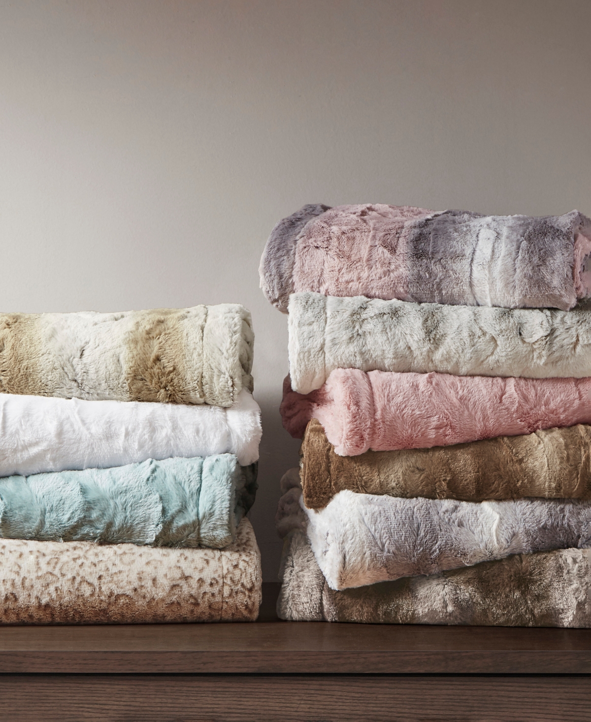 Madison Park Zuri Faux Fur Blanket, Twin In Gray