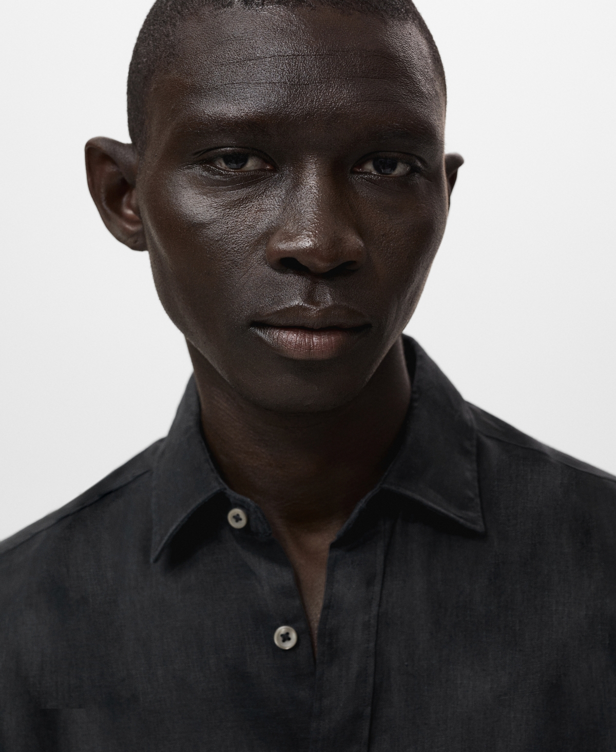 Mango Classic Fit Linen Button-up Shirt In Black