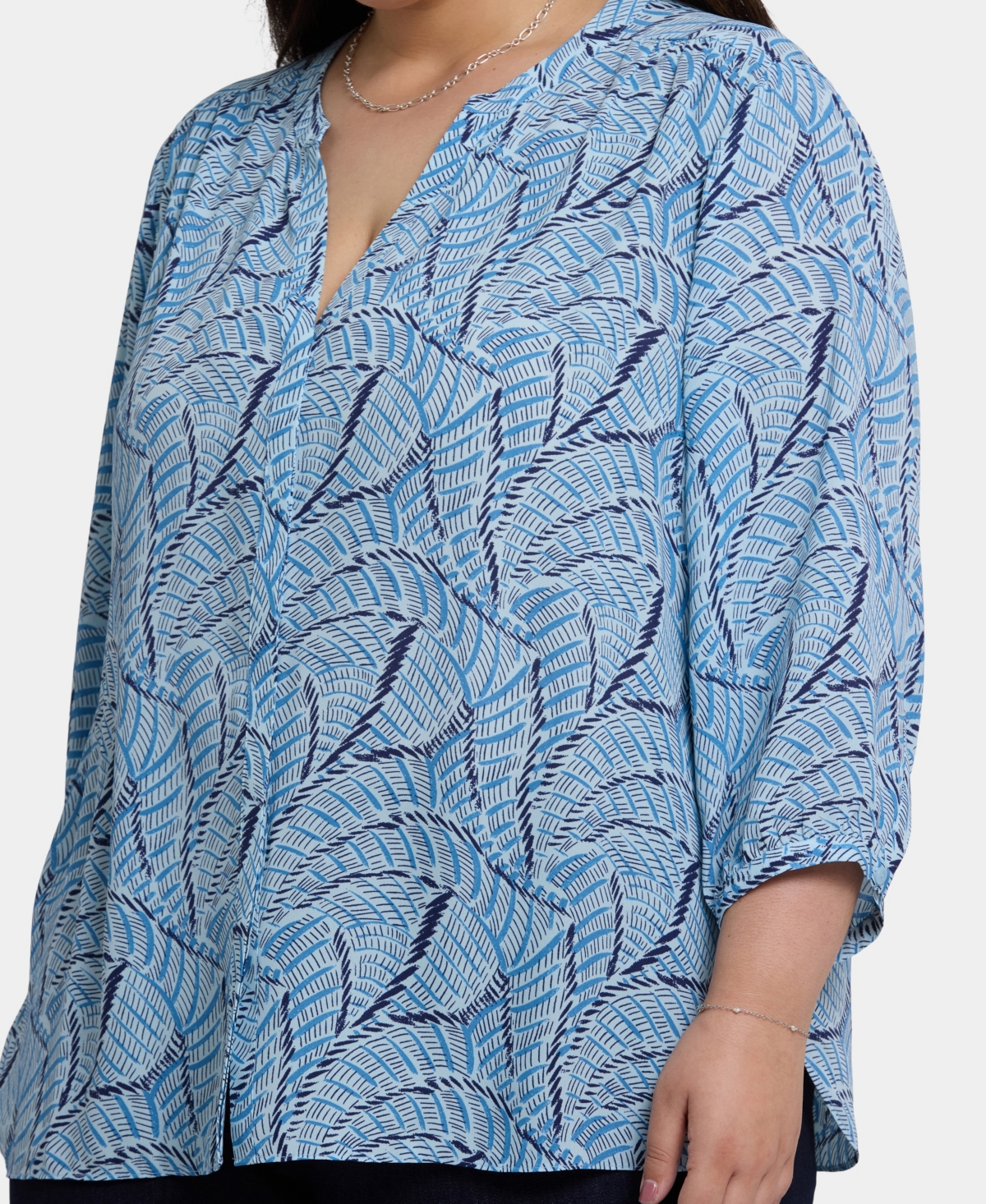Nydj Plus Size Pintuck V-neck Top In Multi