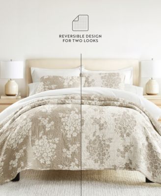 Distressed Bouquet Reversible 3-Pc. Quilt Set, King/California King