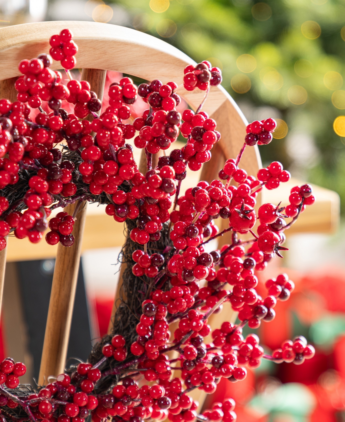 Glitzhome Christmas Mini Red Berries Wreaths, Set Of 4 In Multi