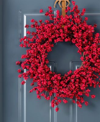 Christmas Red Berries Garland and Matched Wreaths, Set of 3