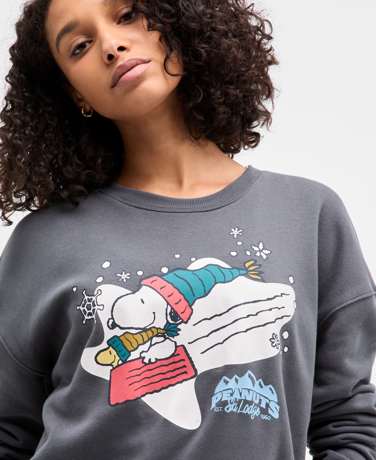 Grayson Threads, The Label Juniors' Snoopy Sledding Fleece Sweatshirt In Gray