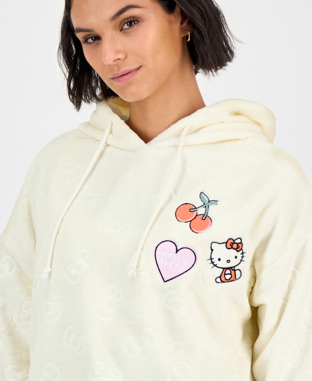 Grayson Threads, The Label Juniors' Embossed Sherpa Hoodie In White