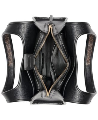 Lyla Signature-Blocked Shoulder