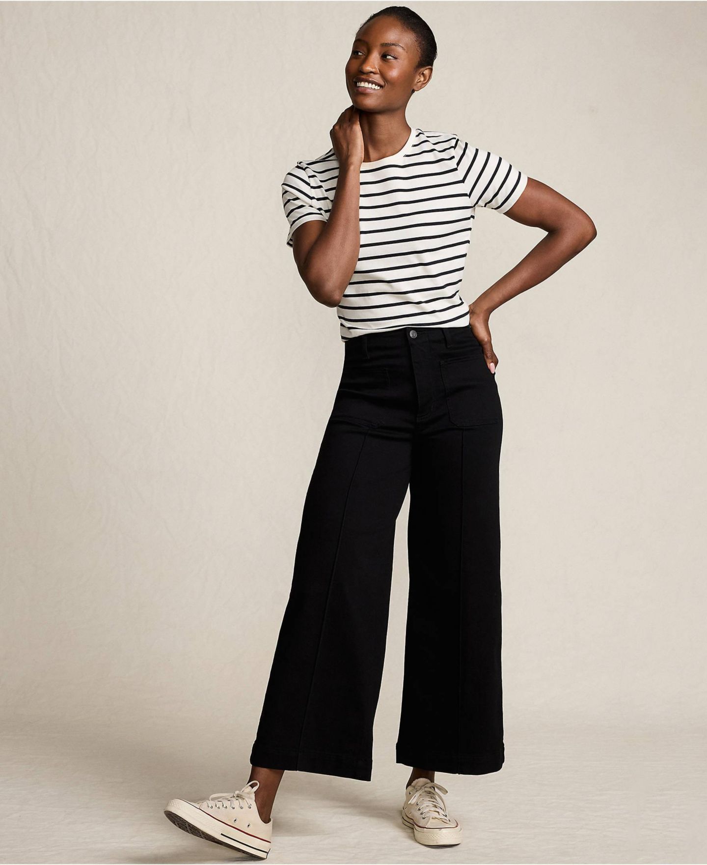 Женские джинсы Lands' End Petite Denim High Rise Patch Pocket Extra Wide Leg Crop Jeans, цвет: Чёрный — фото 4