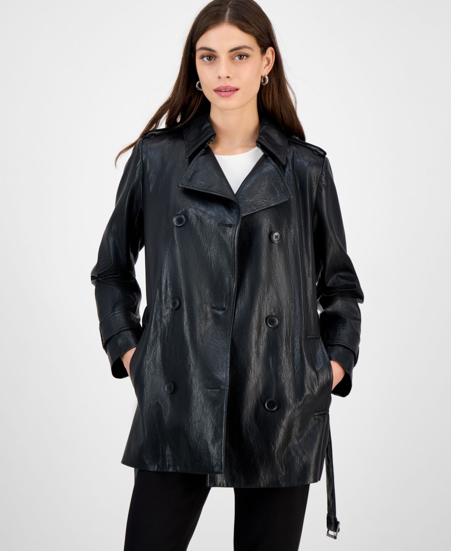 Женское пальто BCBGMAXAZRIA Petite Double-Breasted Faux-Leather Belted Trench, цвет: Чёрный — фото 5