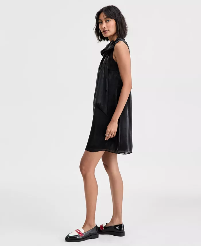 Women's Solid Bow Shift Dress - thumbnail 2