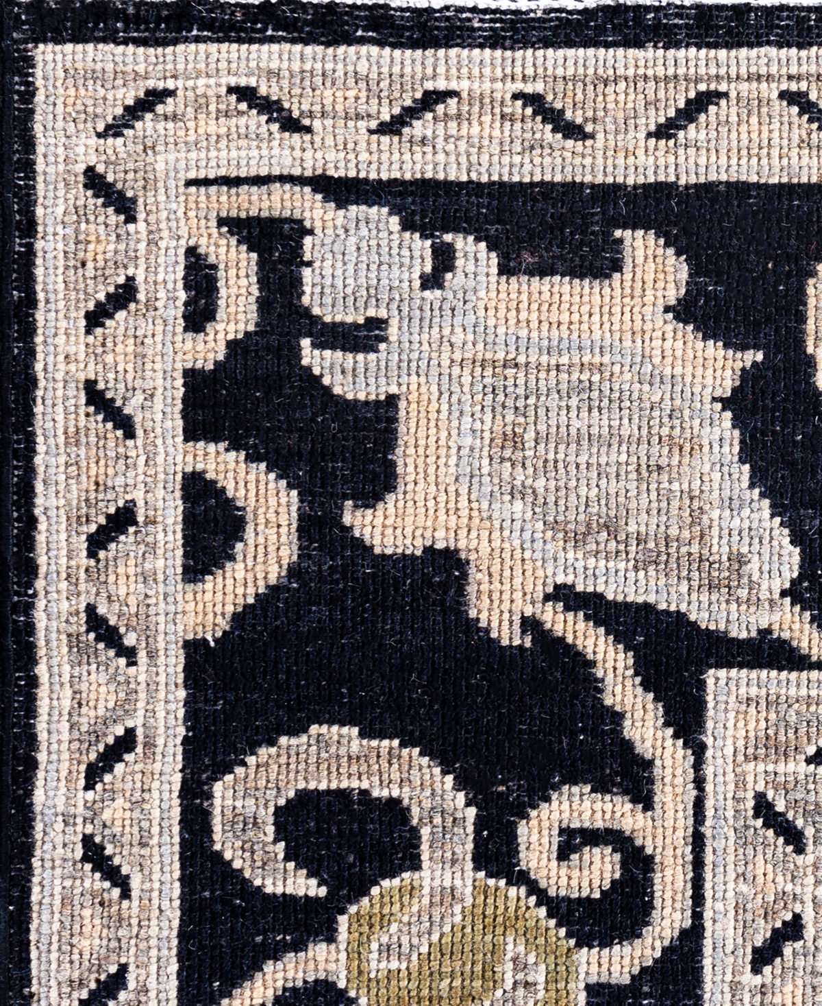Adorn Hand Woven Rugs Serapi M0103-205 7'11"x9'10" Area Rug In Black