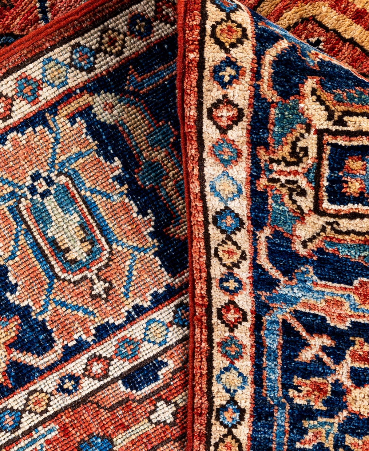Adorn Hand Woven Rugs Serapi M0103-302 4'2"x5'10" Area Rug In Red