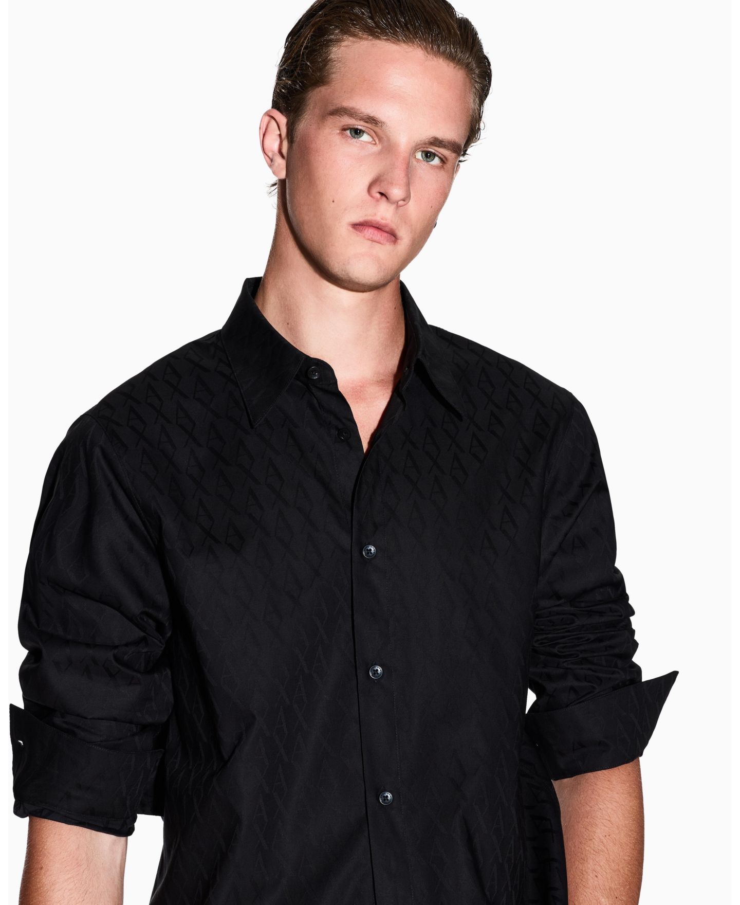 Мужская рубашка A|X Armani Exchange Regular-Fit Cotton Jacquard Allover Logo, цвет: Чёрный — фото 4
