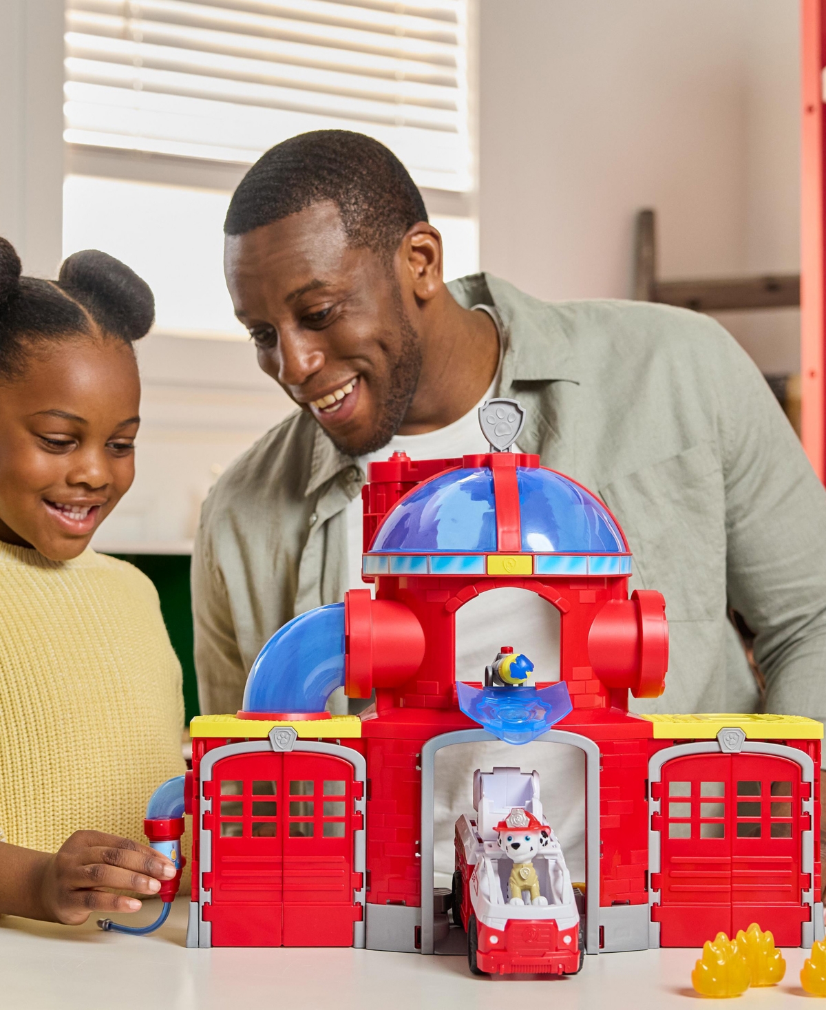 Paw Patrol Fire Rescue Command Center Toy In Red