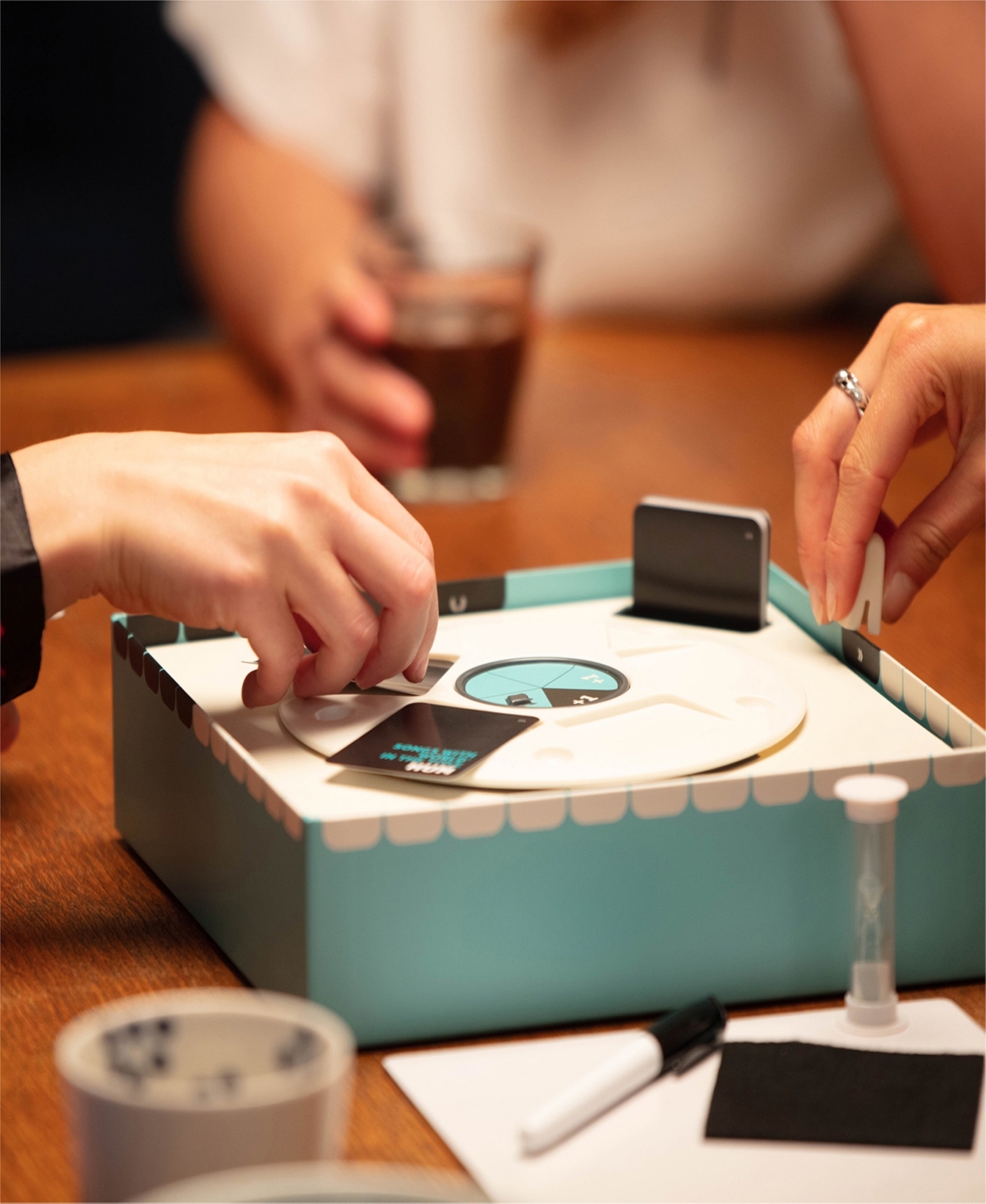 Bezzerwizzer Studio Get A Hint Party Game In Multi