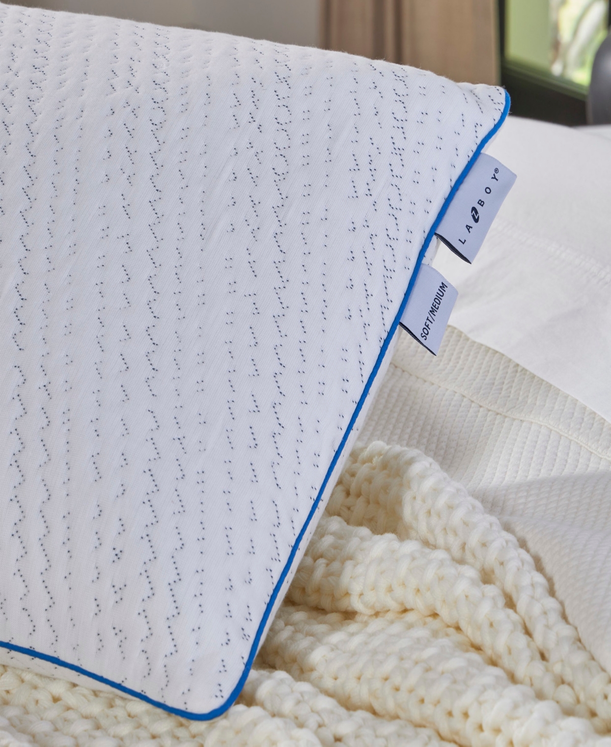 La-z-boy Foam Density Soft Medium Pillow, Standard In White