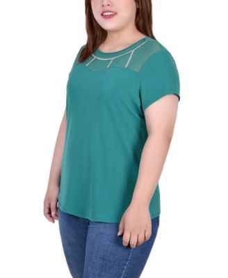 Plus Size Short Sleeve Crepe Top With Stone Details